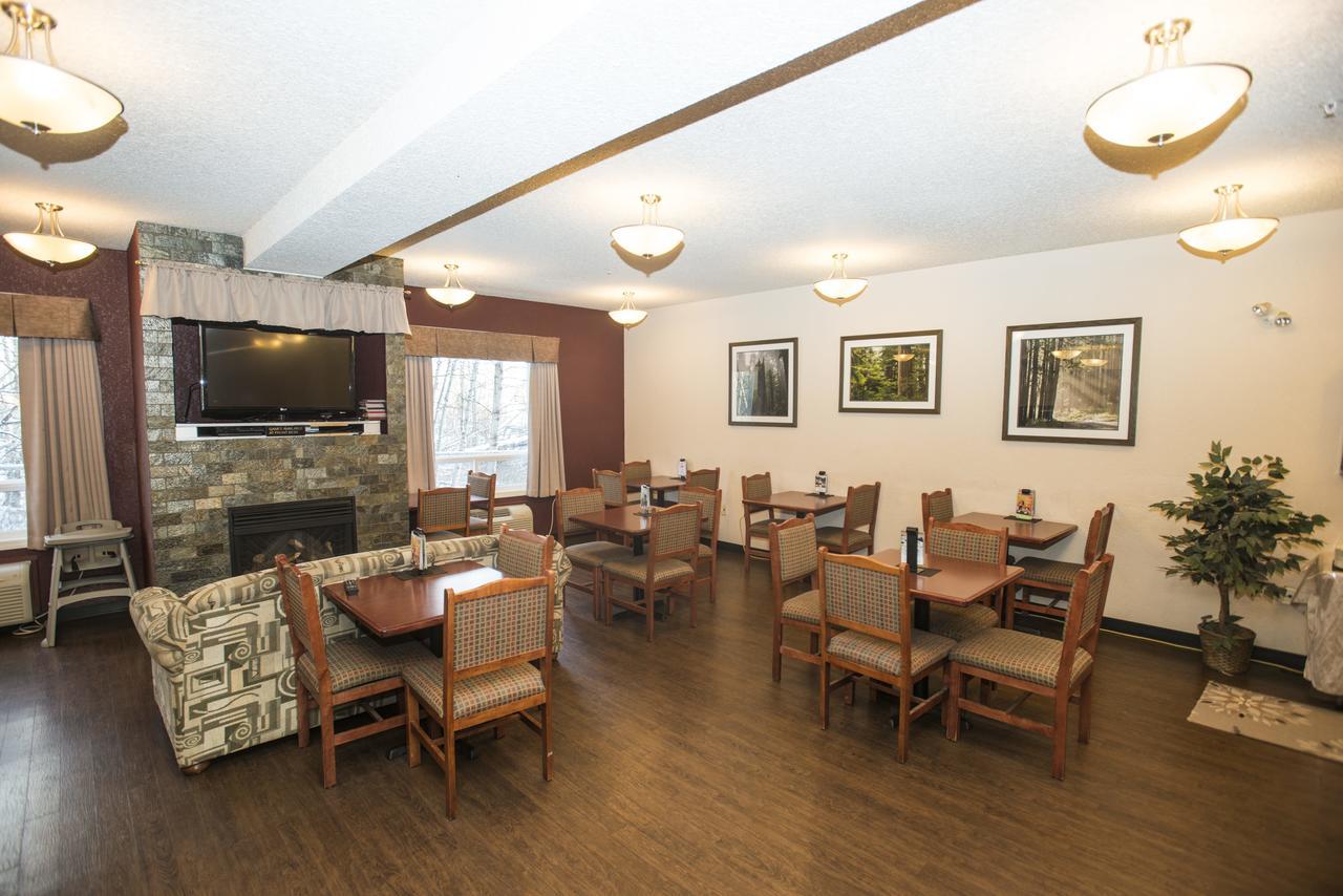 Lakeview Inns & Suites - Chetwynd Luaran gambar